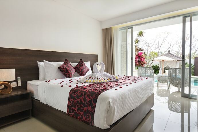 Imagen de la habitación del Hotel Adhiloka. Foto 32