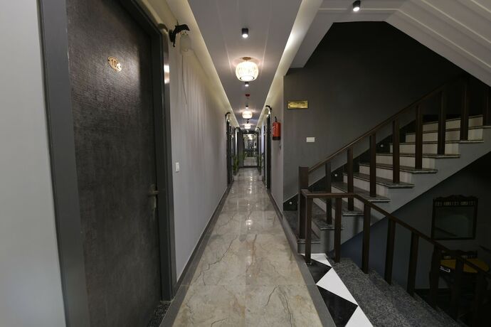 Imagen general del Hotel Adhiraja Palace. Foto 2