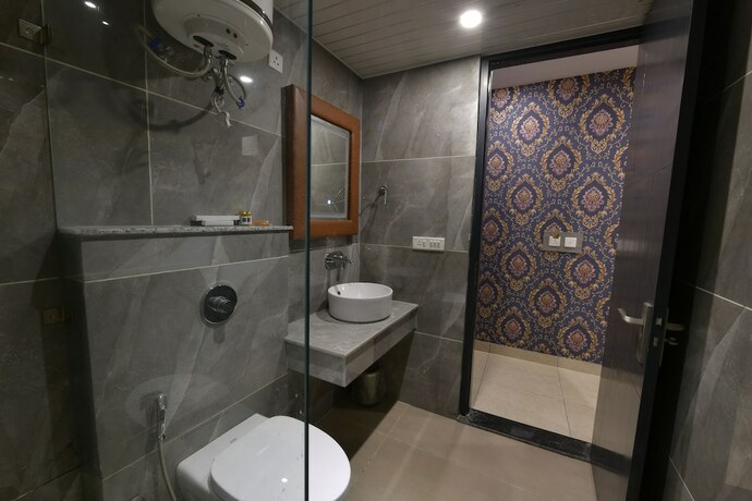 Imagen general del Hotel Adhiraja Palace. Foto 8
