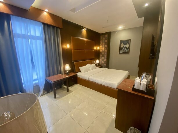Imagen general del Hotel Adhiraja Palace. Foto 11
