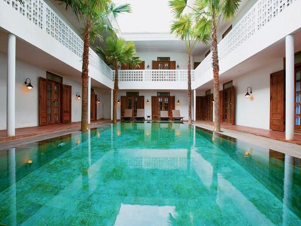Imagen de la piscina del Hotel Adhisthana Hotel Yogyakarta. Foto 8