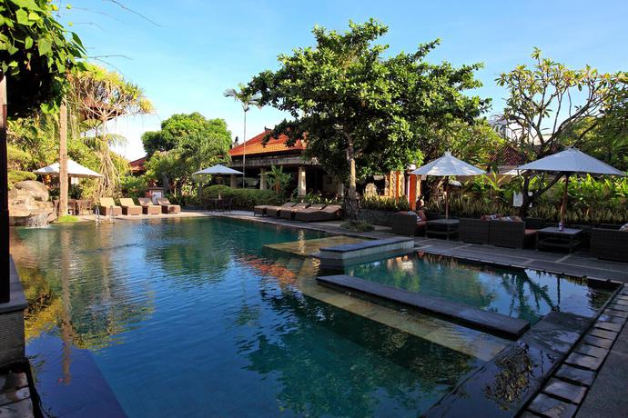 Imagen general del Hotel Adi Dharma Legian. Foto 14