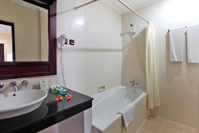 Imagen general del Hotel Adi Dharma Legian. Foto 2