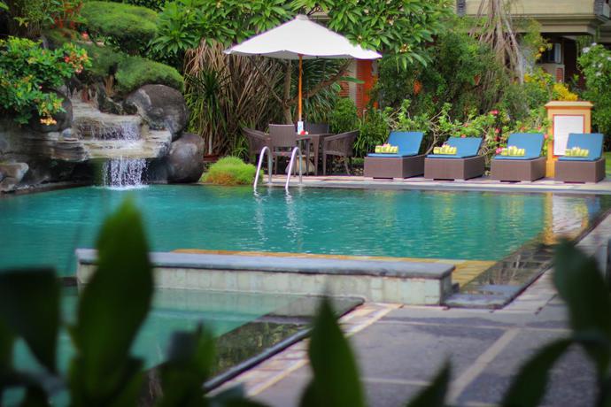 Imagen general del Hotel Adi Dharma Legian. Foto 9