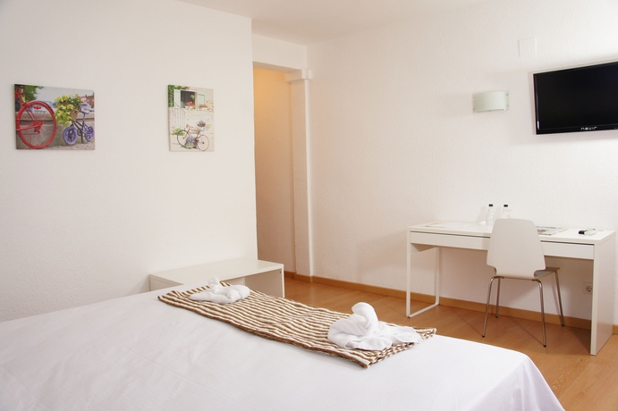 Imagen de la habitación del Hotel Adia Cunit Playa. Foto 4