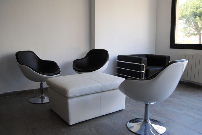 Imagen de los interiores del Hotel Adia Cunit Playa. Foto 15