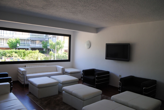 Imagen de los interiores del Hotel Adia Cunit Playa. Foto 16