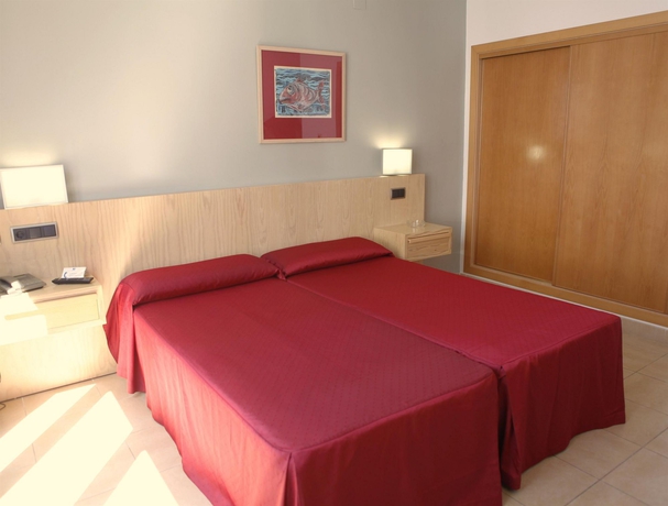 Imagen de la habitación del Hotel Adiafa. Foto 6