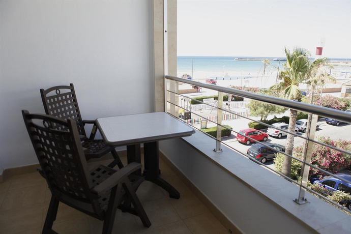 Imagen de los exteriores del Hotel Adiafa. Foto 12