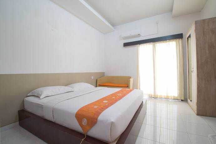 Imagen general del Hotel Adikara Renon. Foto 3