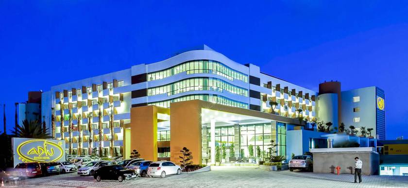 Imagen general del Hotel Adin Beach. Foto 2