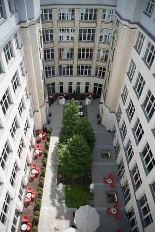 Imagen general del Hotel Adina Apartment Berlin Checkpoint Charlie. Foto 2