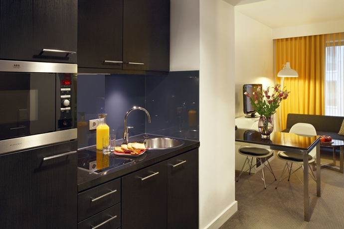 Imagen de la habitación del Hotel Adina Apartment Berlin Hackescher Markt. Foto 6
