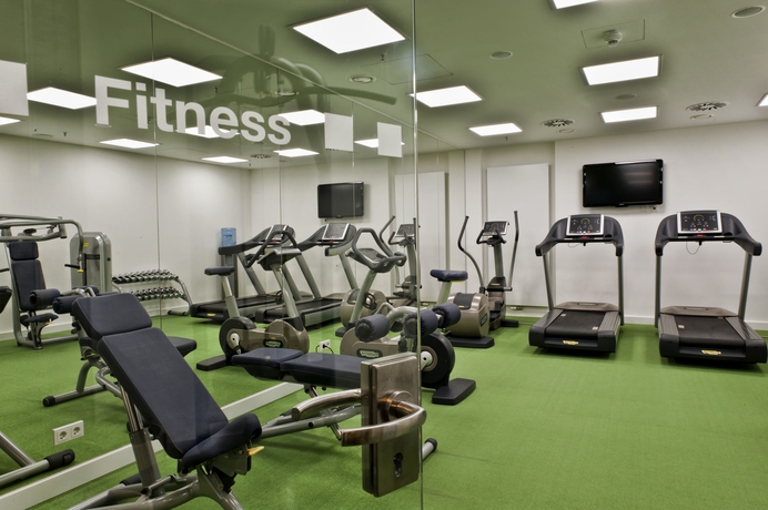 Imagen de los interiores del Hotel Adina Apartment Berlin Hackescher Markt. Foto 13