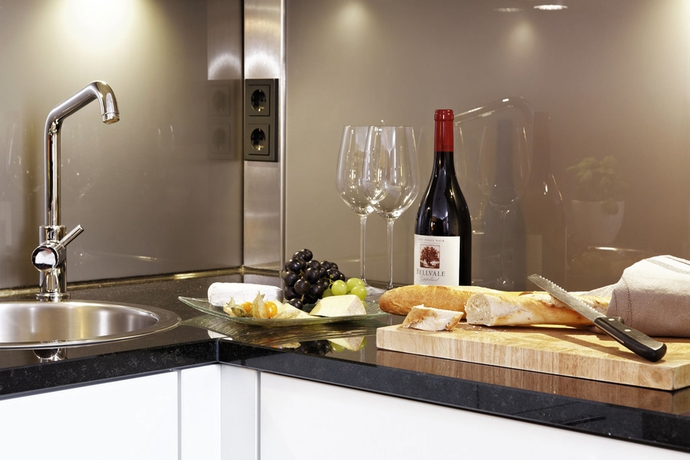 Imagen de la habitación del Hotel Adina Apartment Berlin Mitte. Foto 10