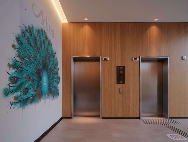 Imagen de los interiores del Hotel Adina Apartment Cologne. Foto 21