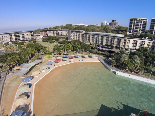 Imagen de los exteriores del Hotel Adina Apartment Darwin Waterfront. Foto 8