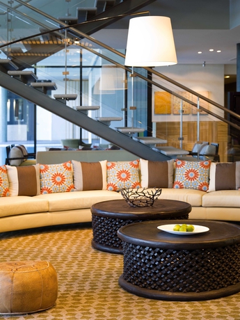 Imagen de los interiores del Hotel Adina Apartment Darwin Waterfront. Foto 12