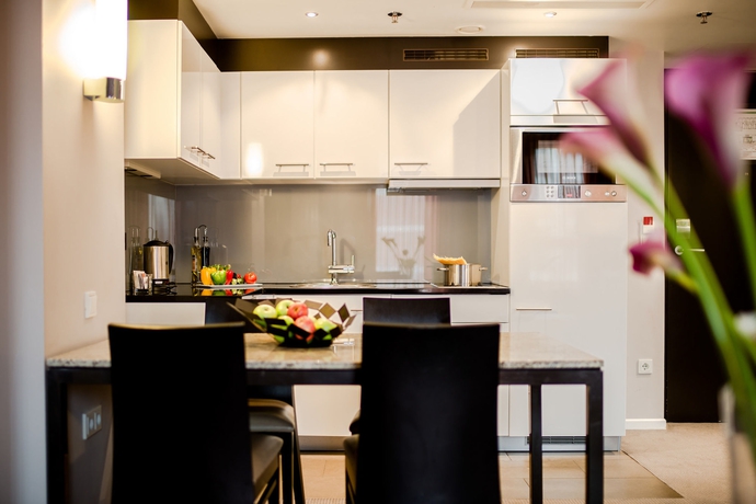 Imagen de la habitación del Hotel Adina Apartment Frankfurt Neue Oper. Foto 4