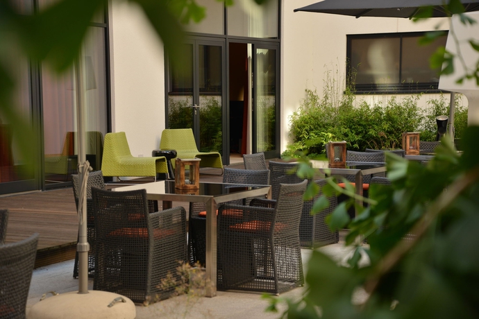 Imagen de los exteriores del Hotel Adina Apartment Hamburg Michel. Foto 11