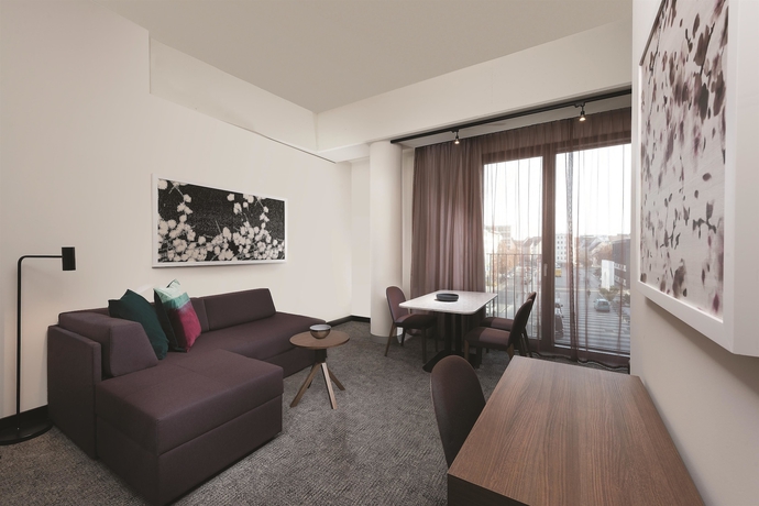 Imagen de la habitación del Hotel Adina Apartment Nuremberg. Foto 11