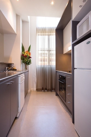 Imagen de la habitación del Hotel Adina Apartment Sydney Central. Foto 2