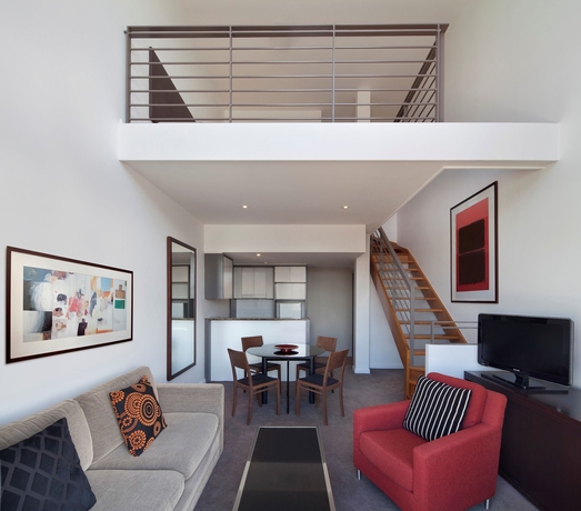 Imagen de los interiores del Hotel Adina Apartment Sydney Central. Foto 11
