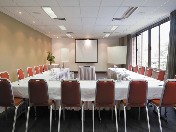 Imagen de los interiores del Hotel Adina Apartment Sydney Surry Hills. Foto 6