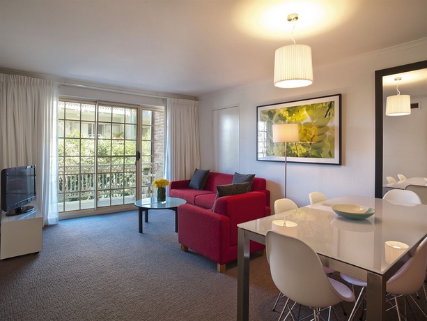 Imagen de los interiores del Hotel Adina Serviced Apartments Canberra Kingston. Foto 15