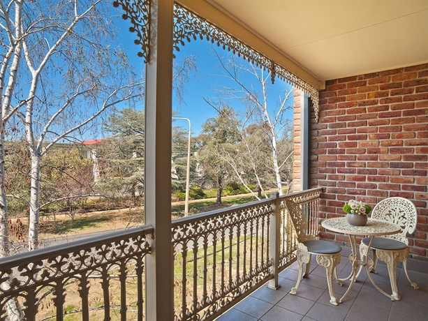 Imagen de los exteriores del Hotel Adina Serviced Apartments Canberra Kingston. Foto 7