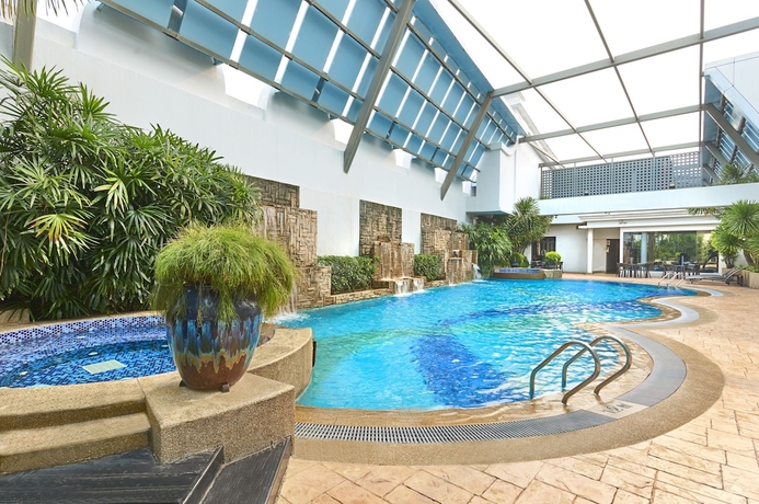 Imagen de la piscina del Hotel Adina Serviced Apartments Singapore Orchard. Foto 19