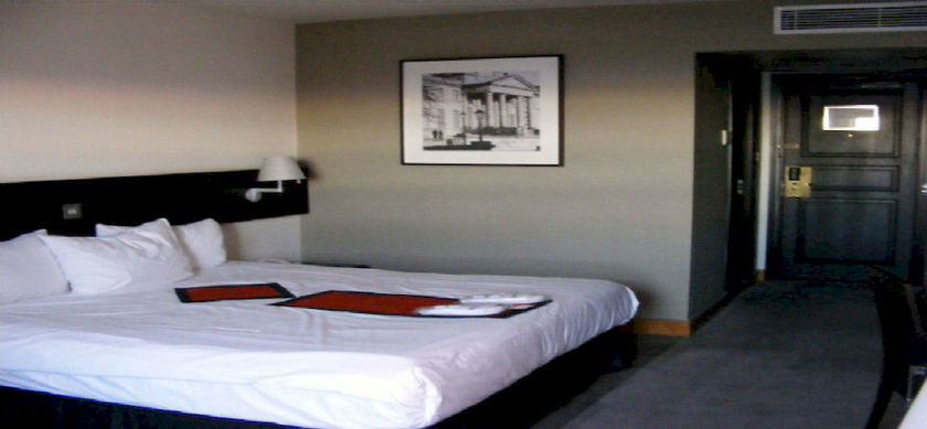 Imagen de los interiores del Hotel Adinkra Plaza. Foto 10
