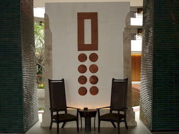 Imagen general del Hotel Adinkra Plaza. Foto 2