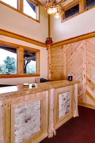 Imagen general del Hotel Adirondack Spruce Lodge. Foto 11