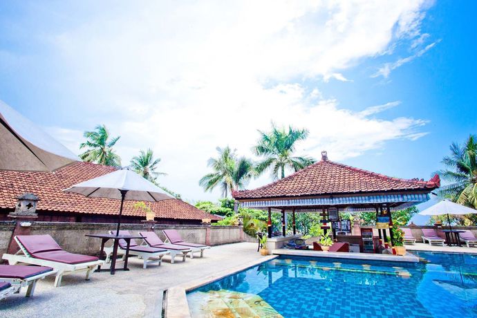 Imagen general del Hotel Aditya Beach Resort. Foto 1