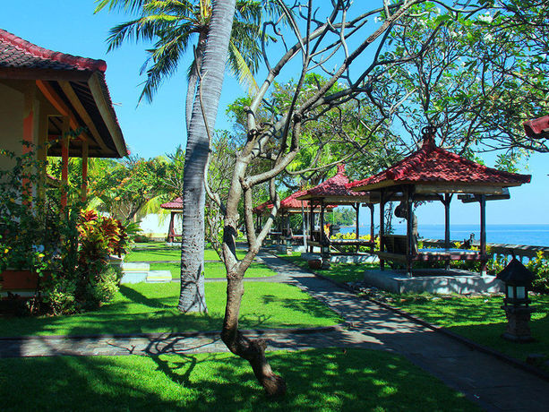 Imagen de los exteriores del Hotel Aditya Beach Resort. Foto 17