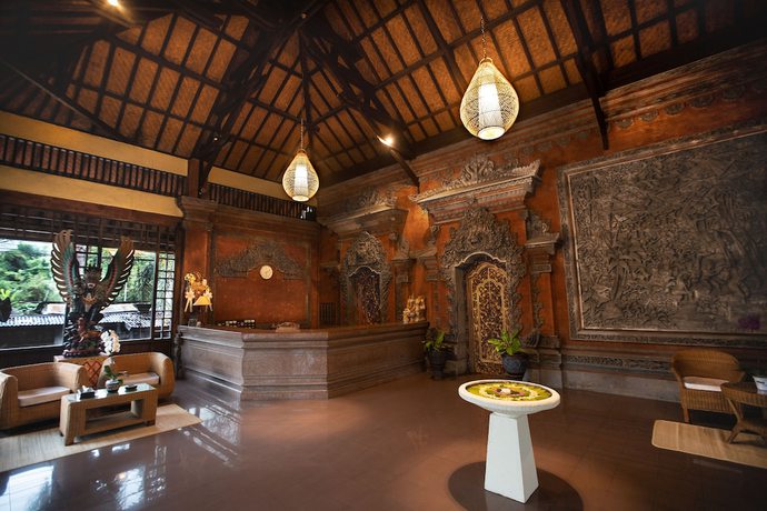 Imagen de los interiores del Hotel Aditya Beach Resort. Foto 19