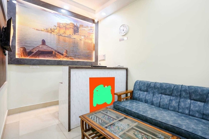 Imagen de los interiores del Hotel Aditya GH. Foto 16