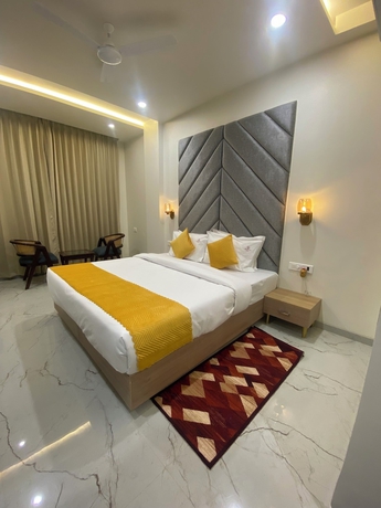 Imagen de la habitación del Hotel Aditya Grand - Bhopal. Foto 2