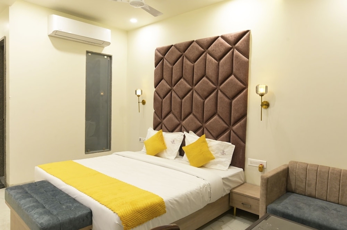 Imagen de la habitación del Hotel Aditya Grand - Bhopal. Foto 6
