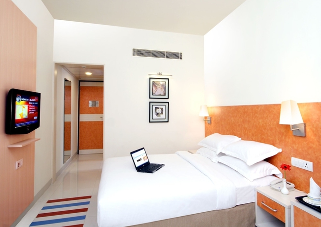 Imagen de la habitación del Hotel Aditya Hometel Hyderabad. Foto 7