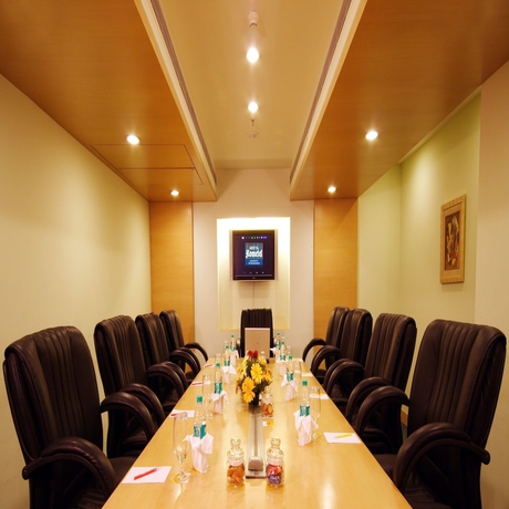 Imagen de los interiores del Hotel Aditya Hometel Hyderabad. Foto 15