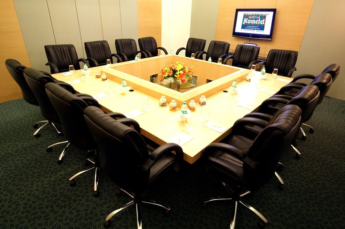 Imagen de los interiores del Hotel Aditya Hometel Hyderabad. Foto 16