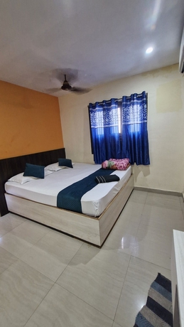 Imagen de la habitación del Hotel Aditya Inn, Brahmapur. Foto 2