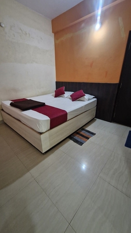 Imagen de la habitación del Hotel Aditya Inn, Brahmapur. Foto 9