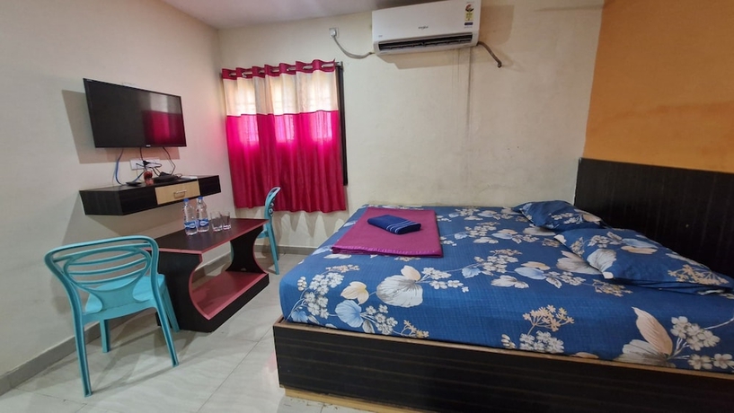 Imagen de la habitación del Hotel Aditya Inn, Brahmapur. Foto 12