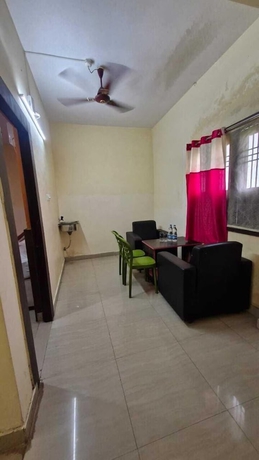 Imagen de la habitación del Hotel Aditya Inn, Brahmapur. Foto 16
