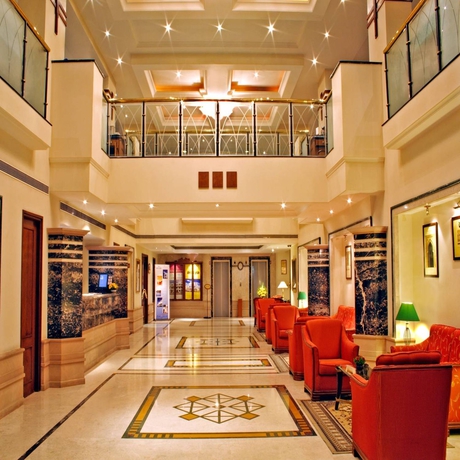 Imagen de los interiores del Hotel Aditya Park Hyderabad. Foto 11
