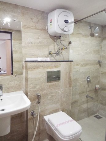 Imagen de la habitación del Hotel Aditya, Raipur. Foto 6