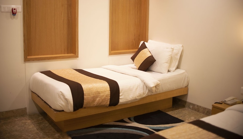 Imagen de la habitación del Hotel Aditya Residency. Foto 5